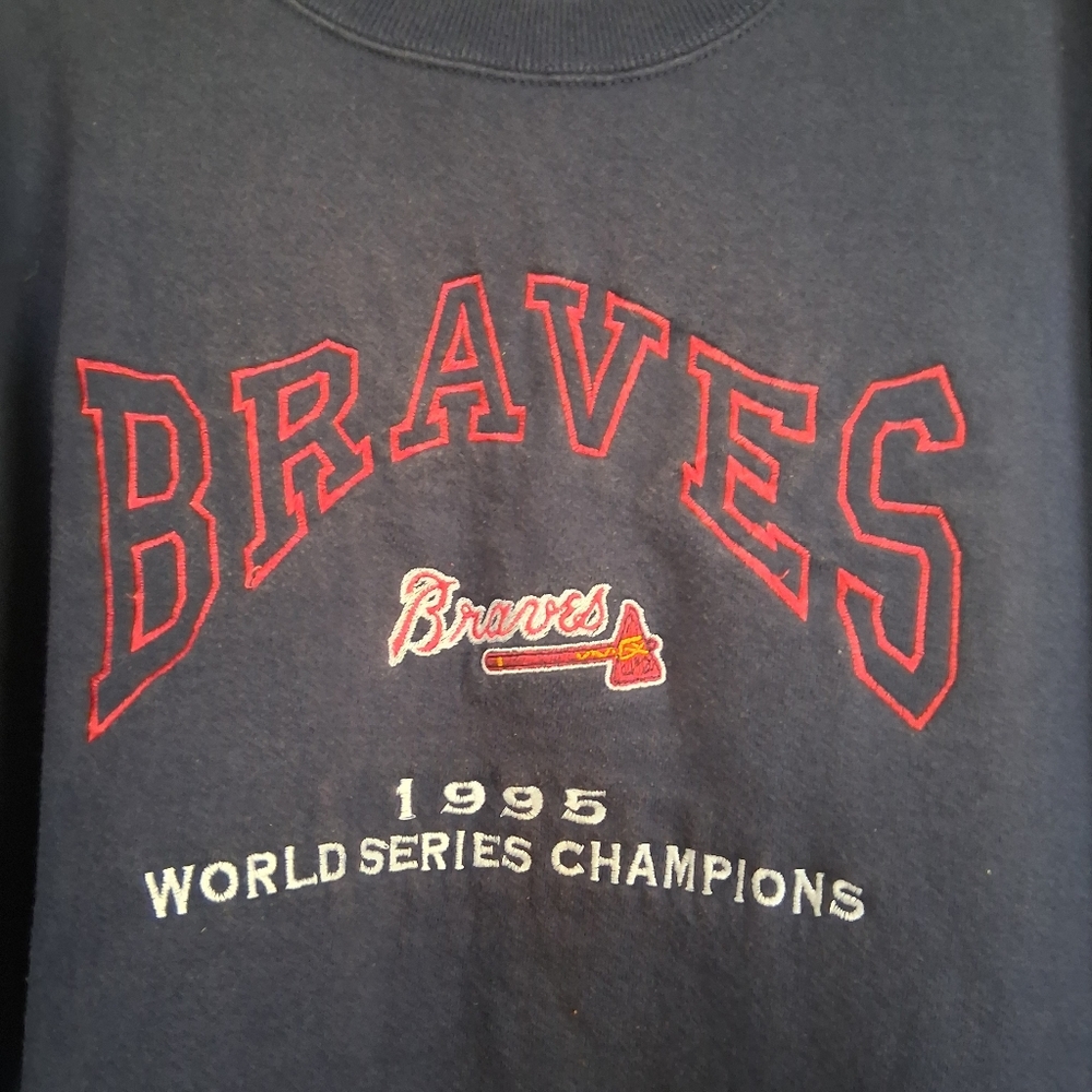 Vintage 1995 Braves World Series Sweatshirt Sz Large runs smaller Navy Blue - Picture 3 of 6